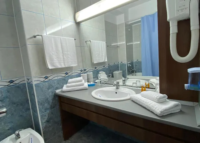 Hotel Palace Mezotermale 3*